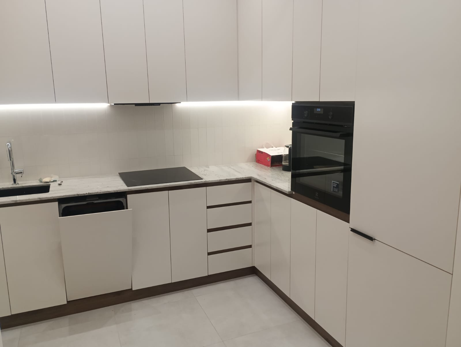 2-комн. квартира в новостройке на ул. Врацакан в Арабкире, 79 кв.м., 8/16 этаж