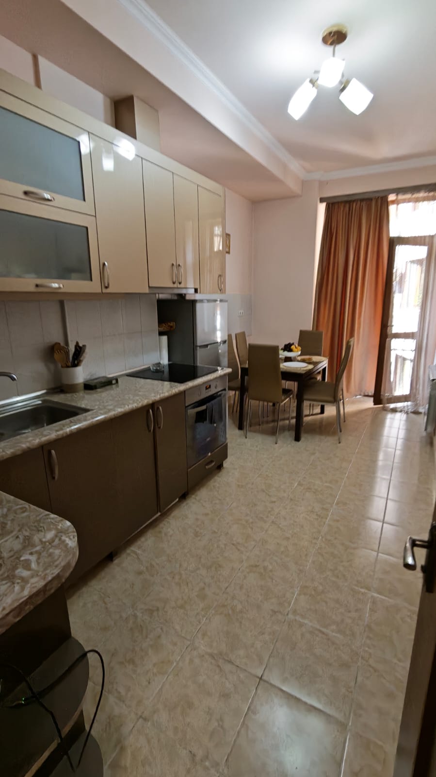 3-комн. квартира в новостройке на ул. Адонца в Арабкире, 89 кв.м., 3/8 этаж