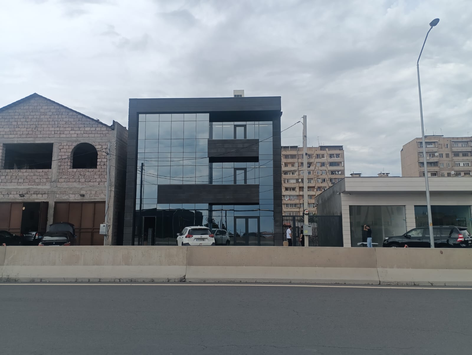 Здание, Назарбекян в Ачапняке, 500 кв.м.