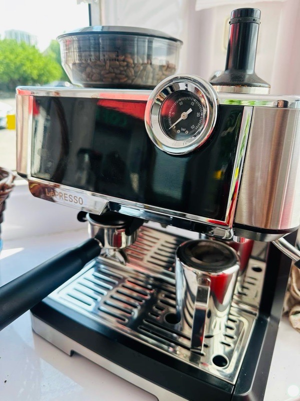 Espresso / էսպրեսո ապարատ / սուրճ պատրաստելու պրոֆեսիոնալ սարք