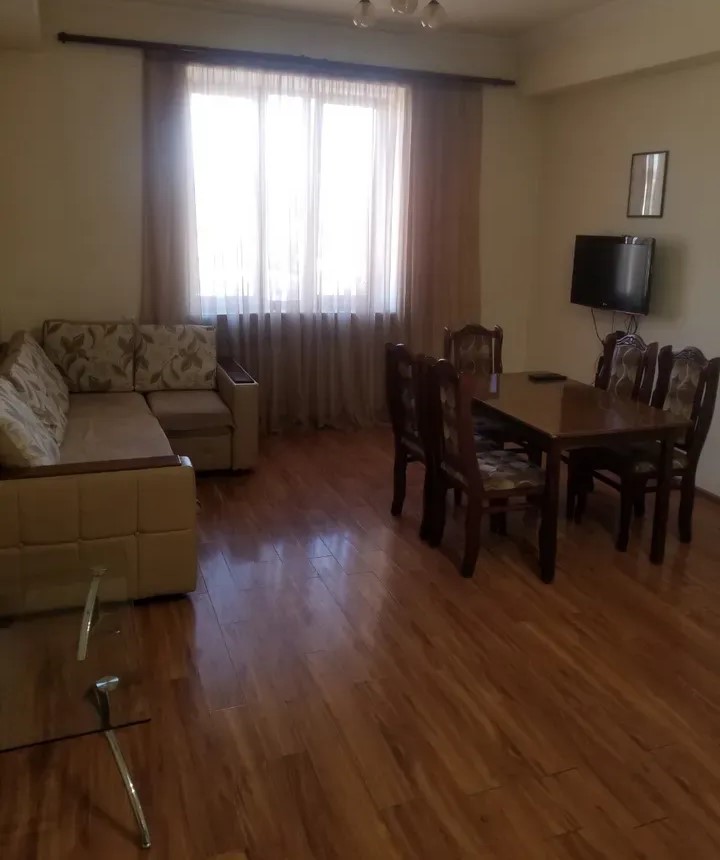 3 սենյականոց բնակարան Արգիշտիի փողոցում