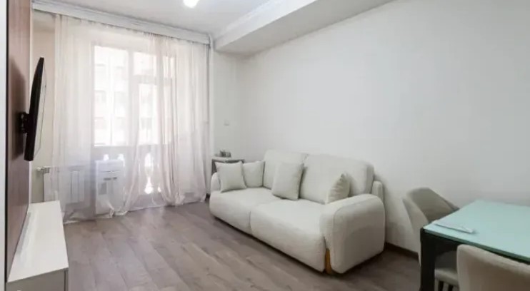 2 սենյականոց բնակարան Ադոնցի փողոցում