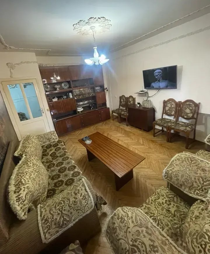 3 սենյականոց բնակարան Բաշինջաղյան փողոցում