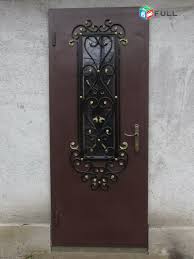 Մուտքի  դռներ պատվերով / մուտքի դուռ