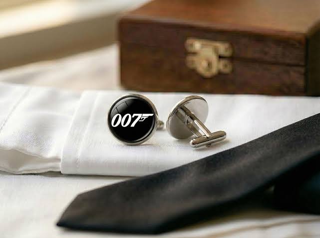 007 James Bond Ճարմանդներ
